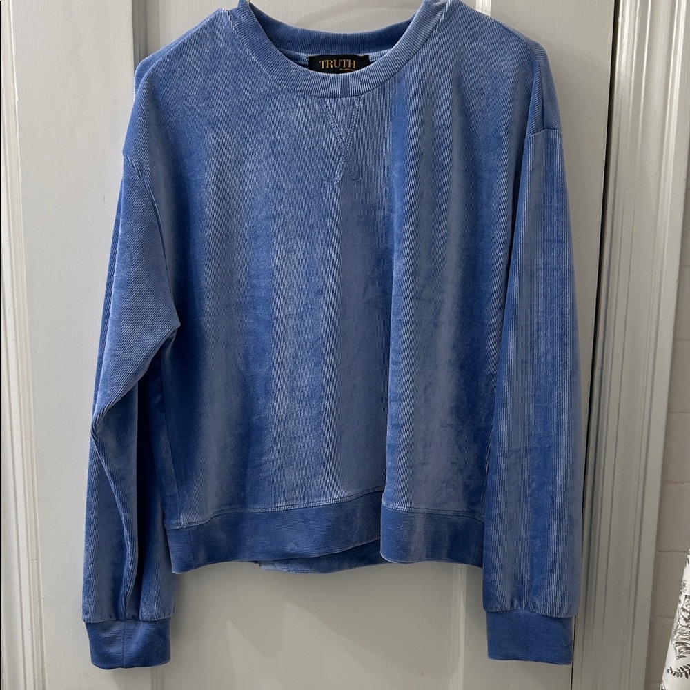 Truth Women's Crew Neck Sweatershirt and sweat pants  in Blue valour